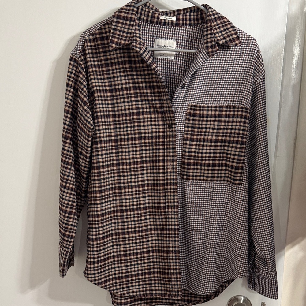 Abercrombie & Fitch  mixed plaid flannel / Shirt - Black and Brown - small